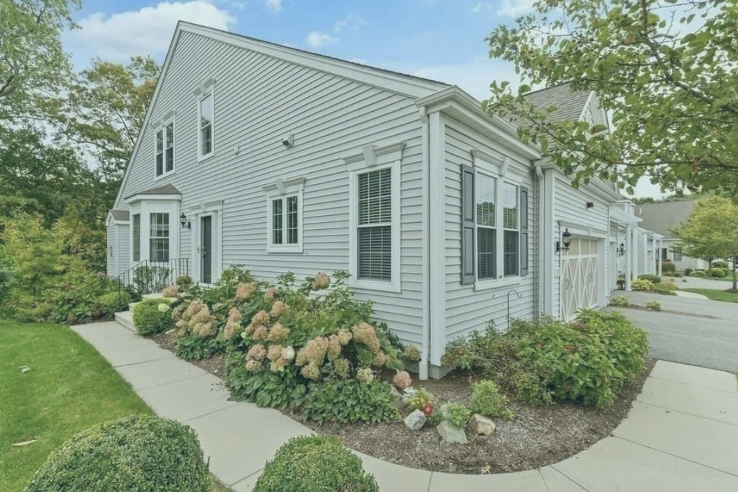 7 Kelly Way, Canton, MA — sold by Amanda Rosen