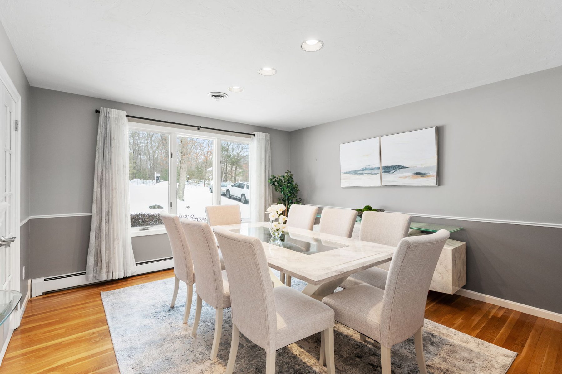30 Azalea, Sharon — vaulted family room with fireplace