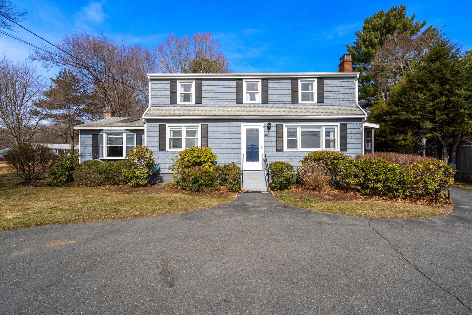 483 South Main St, Sharon, MA — sold by Amanda Rosen