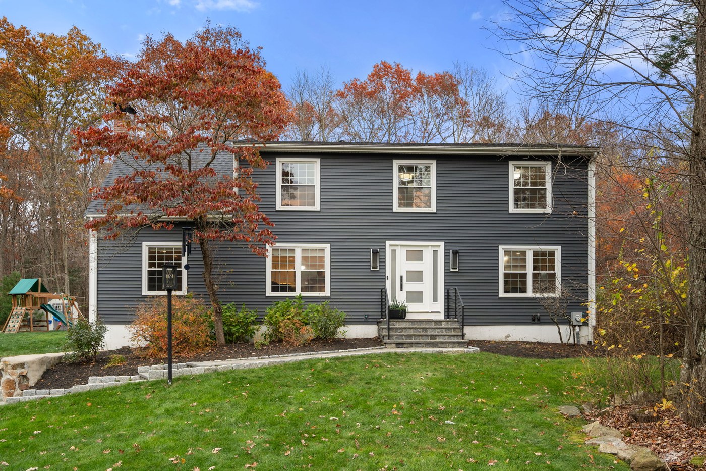52 Condor Rd, Sharon, MA — sold by Amanda Rosen